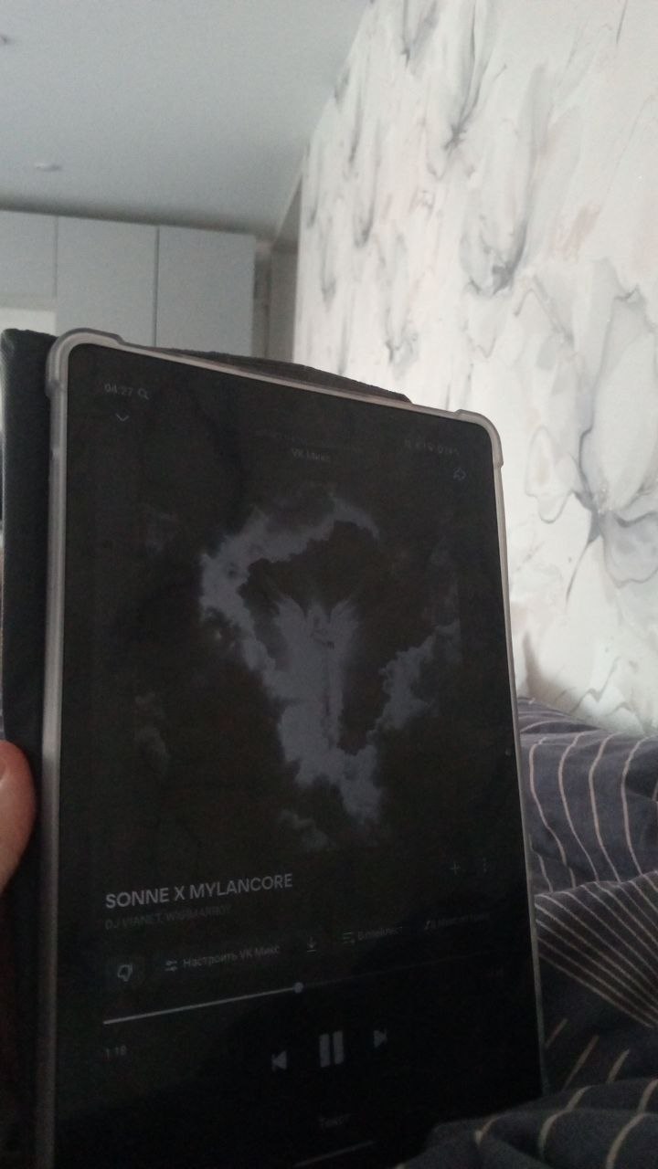 Планшет Huawei MatePad 11 в чехле