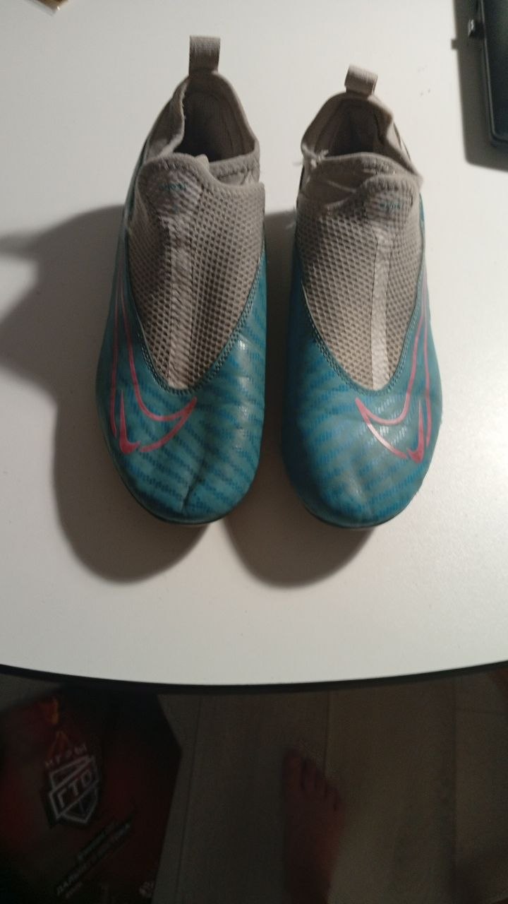 Футбольные бутсы Nike Phantom GT Academy DF