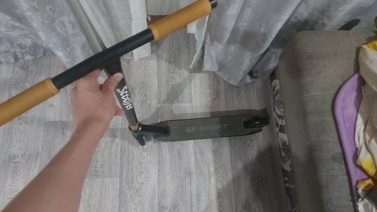 Трюковой самокат GP-Sport Scooter