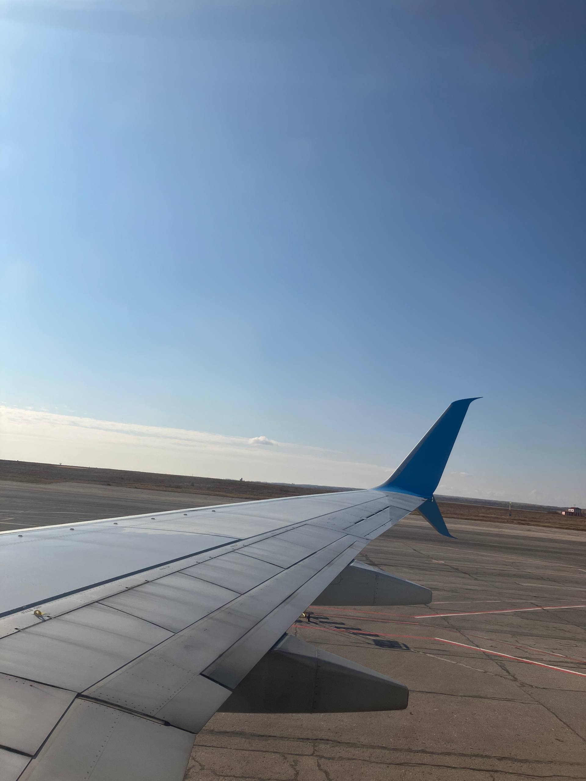 Крыло самолета Boeing 737-800 с винглетом