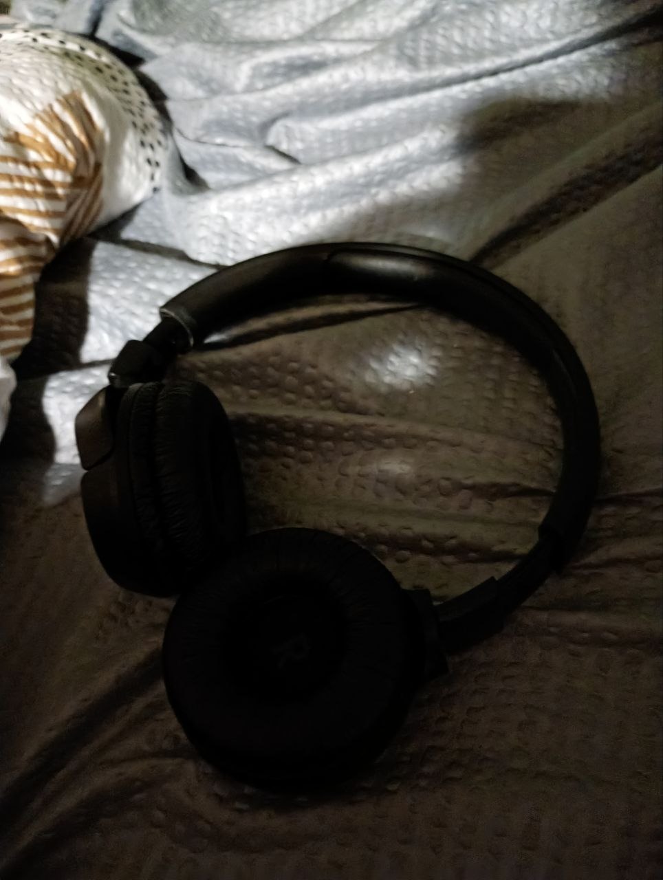Беспроводные наушники JBL Tune 510BT черные